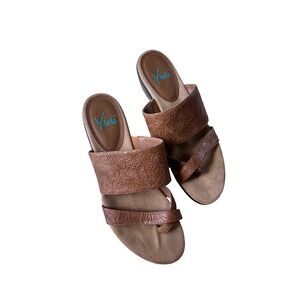 Yuu Womens spring summer Wedge Sandals Brown Floral Embossed Toe Loop Slide #10